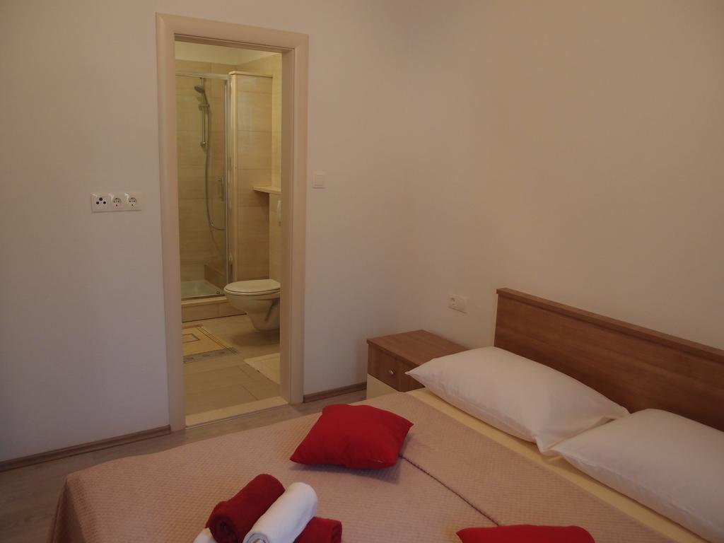 Apartments Kadulja Trogir Pokoj fotografie